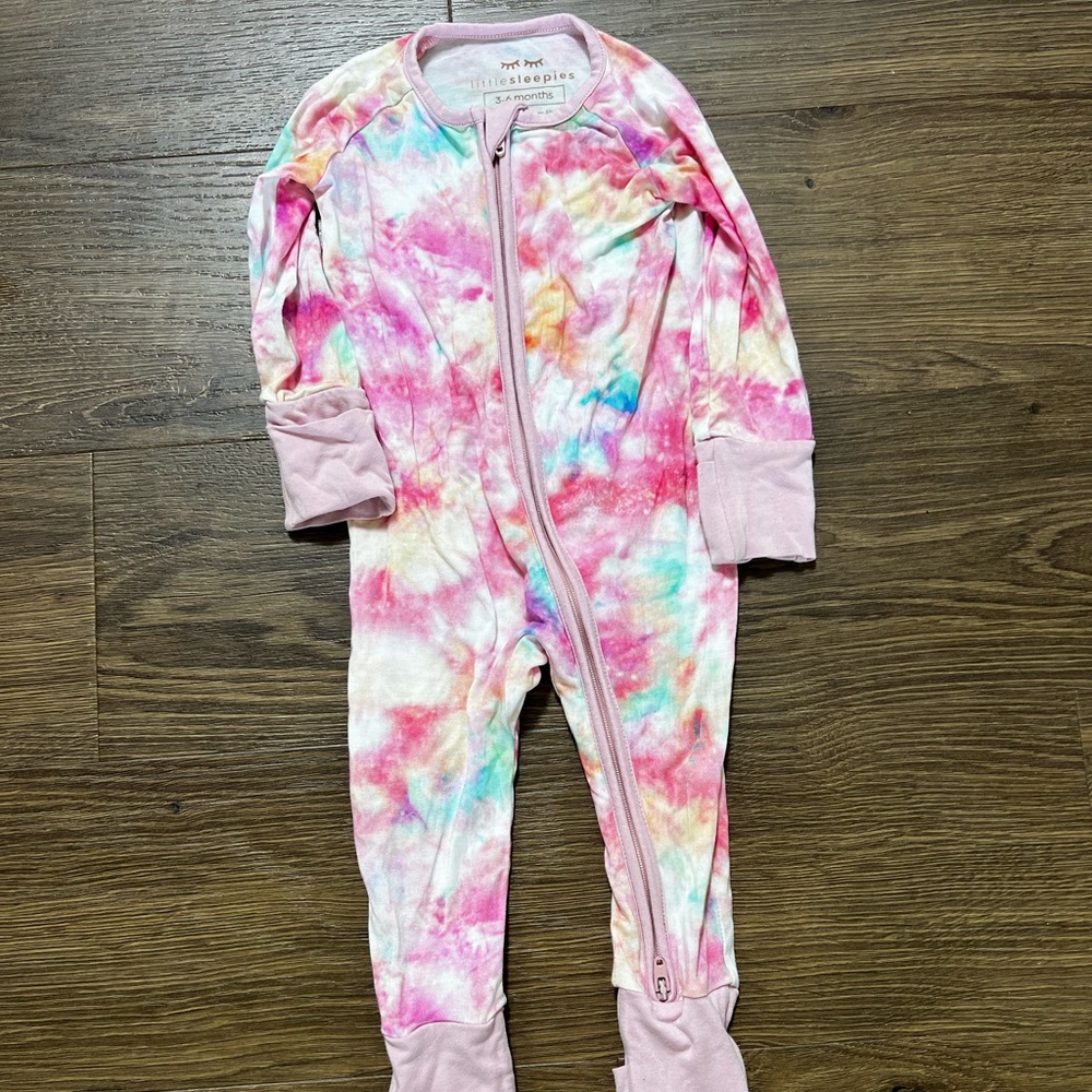 Little Sleepies cotton candy tie dye 3-6
